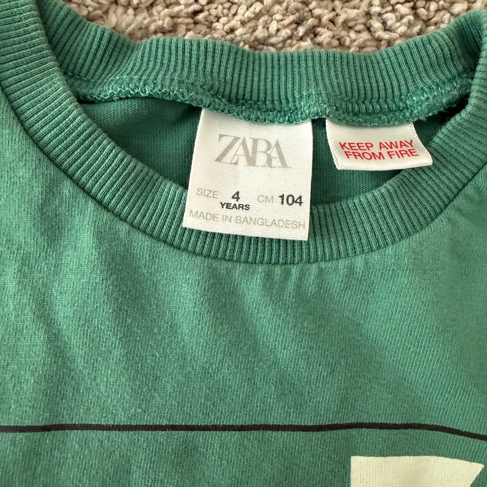 LOT Zara Tees (4T) - Picture 2 of 11